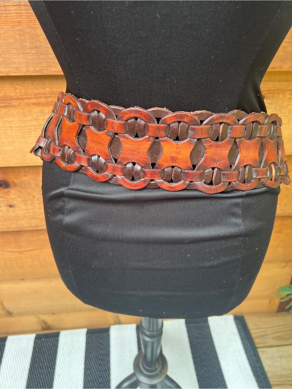 Wide Brown Leather Waist Belt with Antique Buckle - Picture 2 of 6